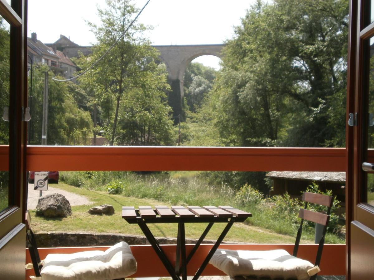 Holiday home La Maisonette Du Bateau Lavoir