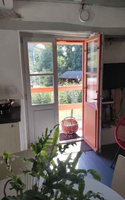 La Maisonette Du Bateau Lavoir Holiday home *