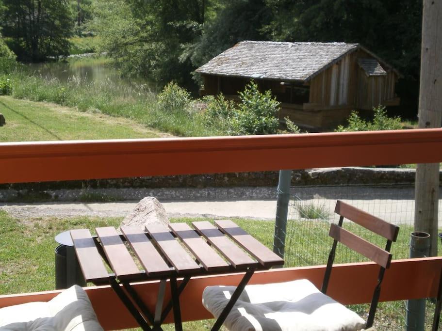 La Maisonette Du Bateau Lavoir Holiday home Semur-en-Auxois