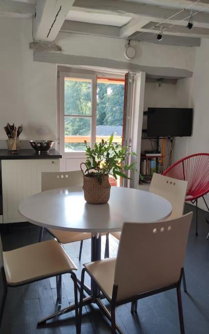 Holiday home La Maisonette Du Bateau Lavoir Semur-en-Auxois