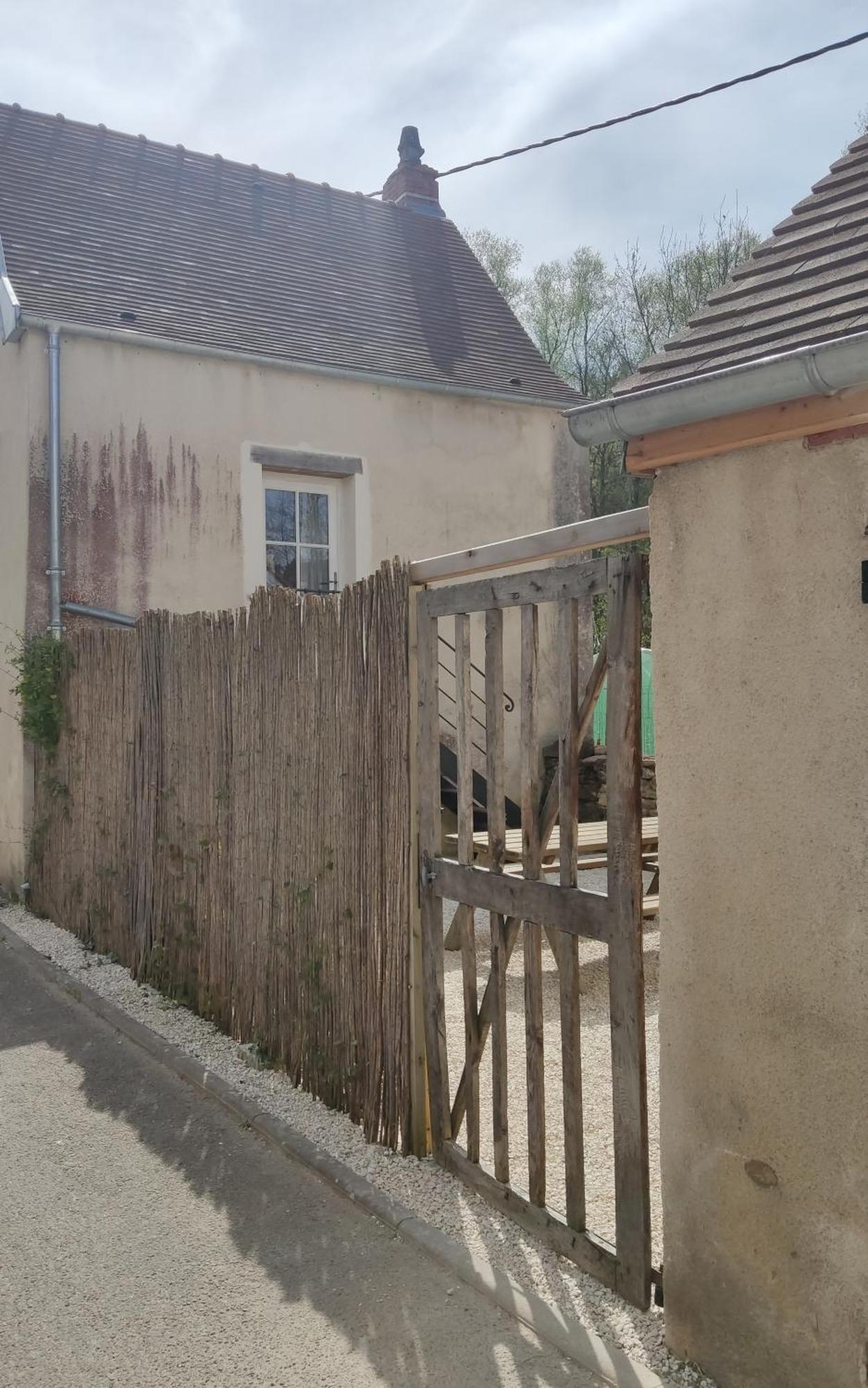La Maisonette Du Bateau Lavoir Semur-en-Auxois